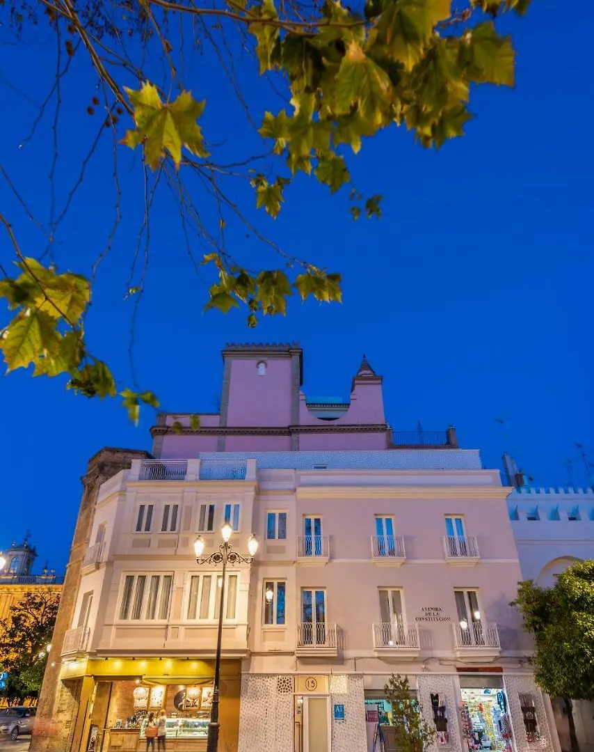 Torre Homenaje Historical Suites Sevilla