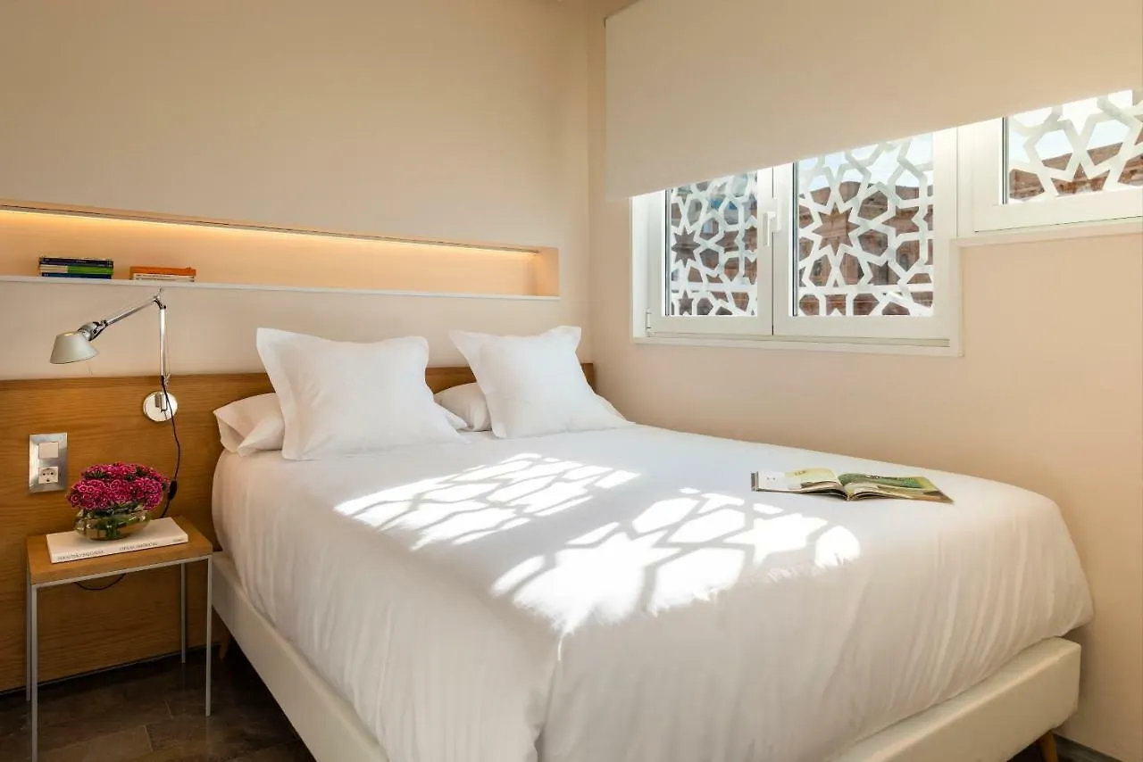 Torre Homenaje Historical Suites Sevilla Daire
