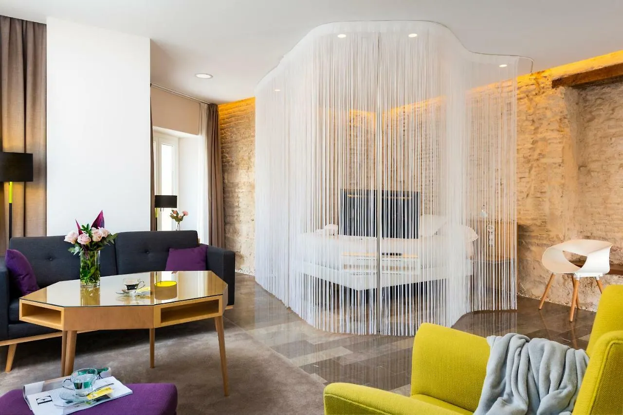 Daire Torre Homenaje Historical Suites Sevilla