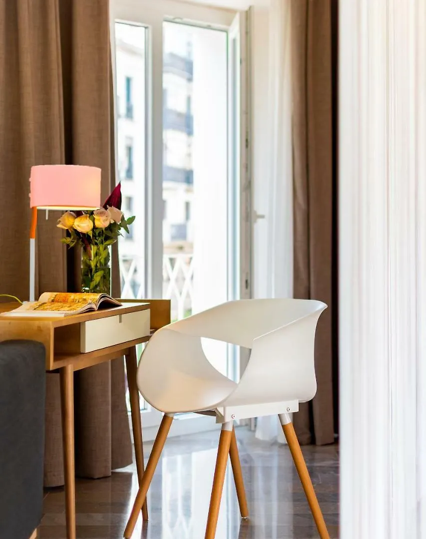Torre Homenaje Historical Suites Sevilla Daire