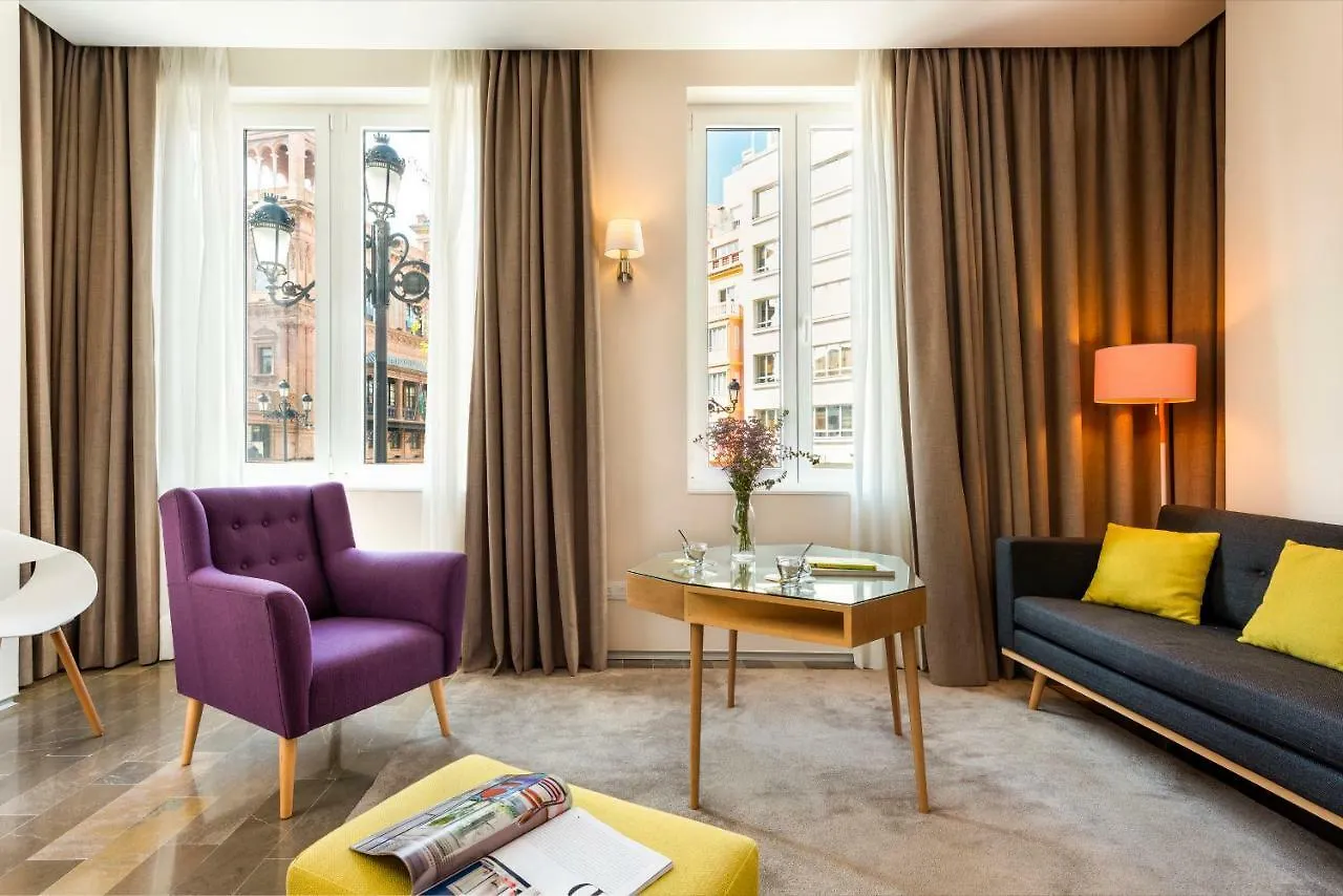Torre Homenaje Historical Suites Sevilla İspanya