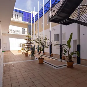 Becas Alameda Duplex By Valcambre Sevilla