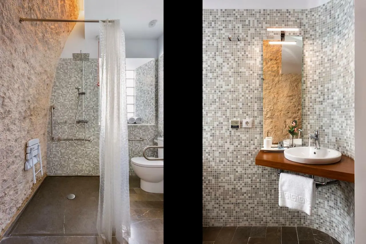 Torre Homenaje Historical Suites Seville